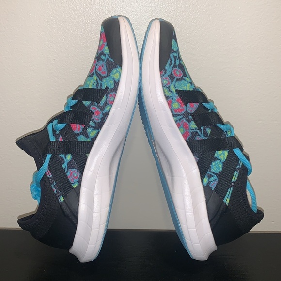 Black Floral Under Armour Infinity 3 Tennis Size 4 - Picture 6 of 10